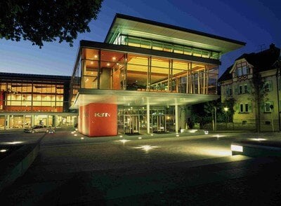 Panoramasaal-Grosser-Saal-und-Kleiner-Saal-bei-Nacht-K3N-scaled